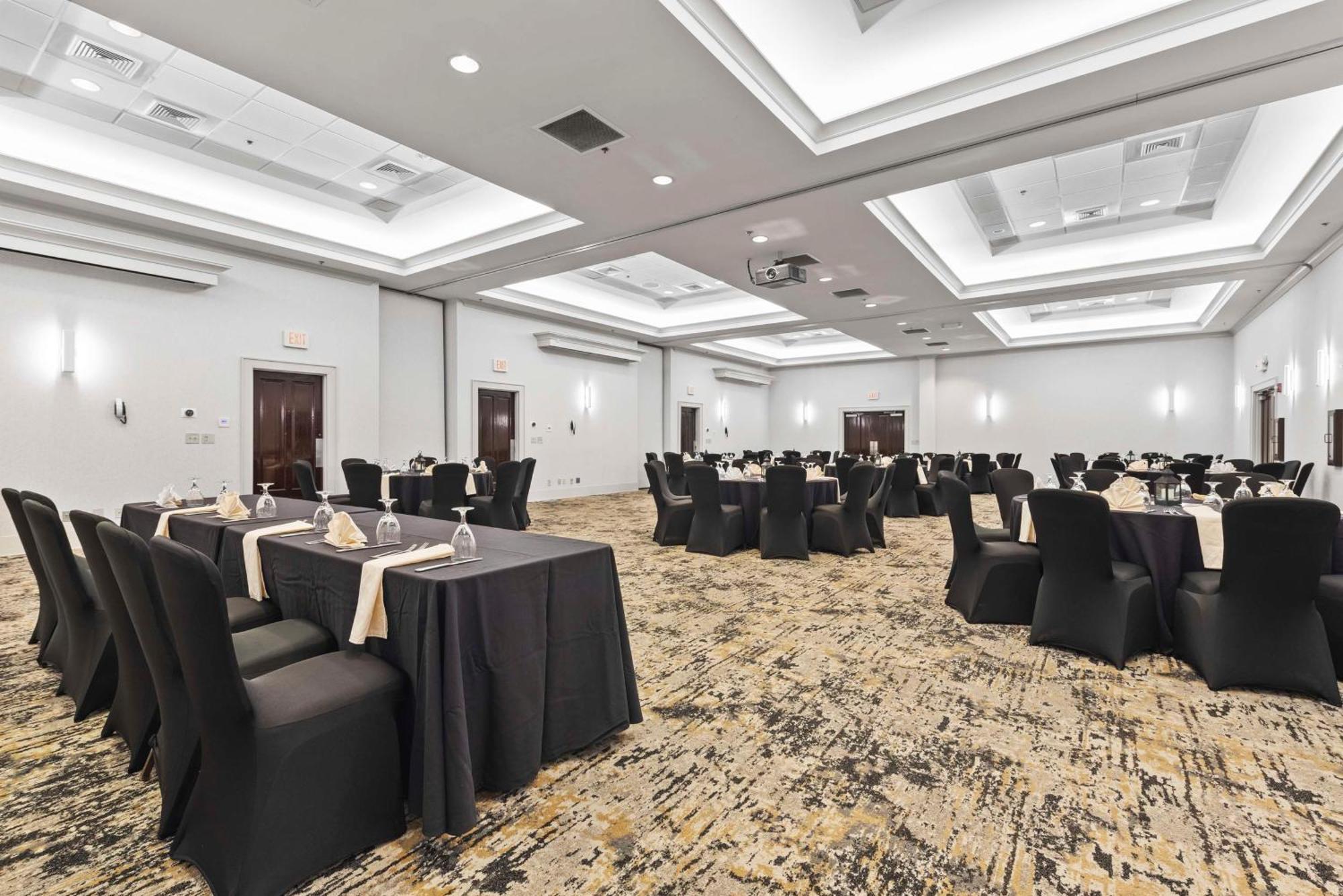 Hotel Doubletree By Hilton Columbus Zewnętrze zdjęcie